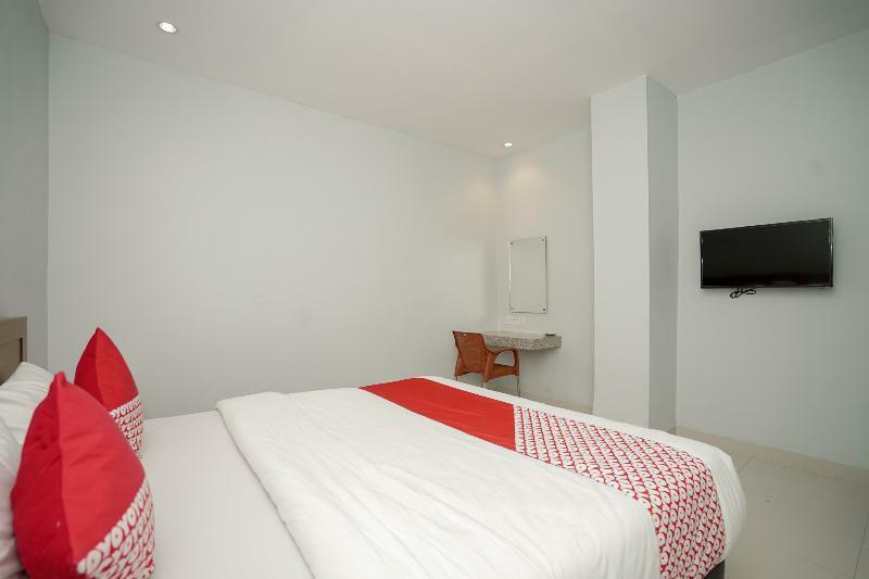 Oyo 616 Express Inn Palembang Exterior photo